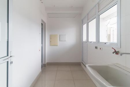 Apartamento para alugar com 170m², 4 quartos e 3 vagasÁrea de Serviço