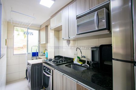 Apartamento à venda com 57m², 2 quartos e 1 vaga Apartamento à venda com 57m², 2 quartos e 1 vagaCozinha/Área de serviço