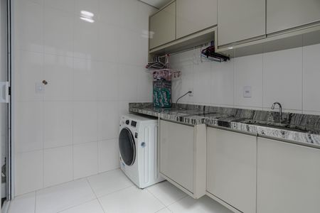 Casa de condomínio para alugar com 240m², 3 quartos e 4 vagas Casa de condomínio para alugar com 240m², 3 quartos e 4 vagasÁrea de Serviço