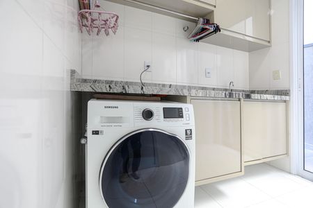 Casa de condomínio para alugar com 240m², 3 quartos e 4 vagas Casa de condomínio para alugar com 240m², 3 quartos e 4 vagasÁrea de Serviço