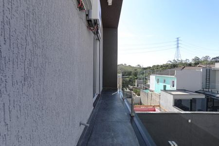 Casa de condomínio para alugar com 240m², 3 quartos e 4 vagas Casa de condomínio para alugar com 240m², 3 quartos e 4 vagasSacada da Suíte 3