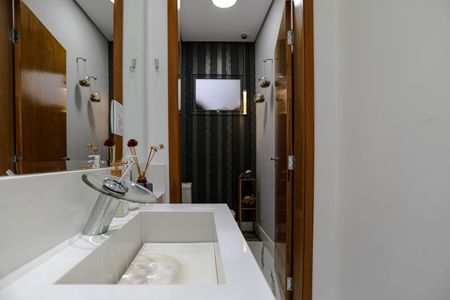 Casa de condomínio para alugar com 240m², 3 quartos e 4 vagas Casa de condomínio para alugar com 240m², 3 quartos e 4 vagasLavabo