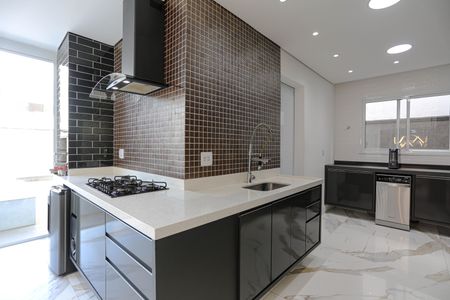 Casa de condomínio para alugar com 240m², 3 quartos e 4 vagas Casa de condomínio para alugar com 240m², 3 quartos e 4 vagasCozinha