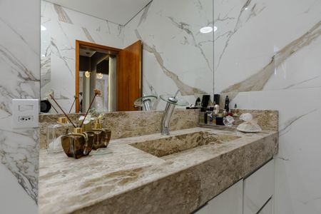 Casa de condomínio para alugar com 240m², 3 quartos e 4 vagas Casa de condomínio para alugar com 240m², 3 quartos e 4 vagasBanheiro da Suíte 3