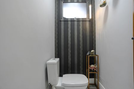 Casa de condomínio para alugar com 240m², 3 quartos e 4 vagas Casa de condomínio para alugar com 240m², 3 quartos e 4 vagasLavabo