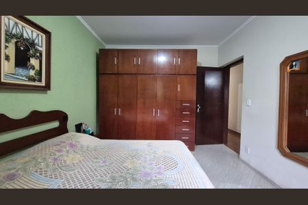Casa à venda com 240m², 4 quartos e 3 vagasQuarto 2