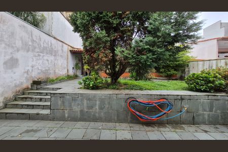 Casa à venda com 240m², 4 quartos e 3 vagasVista