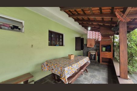 Casa à venda com 240m², 4 quartos e 3 vagasArea de serviço - Fundos