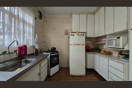 Casa à venda com 240m², 4 quartos e 3 vagasCozinha