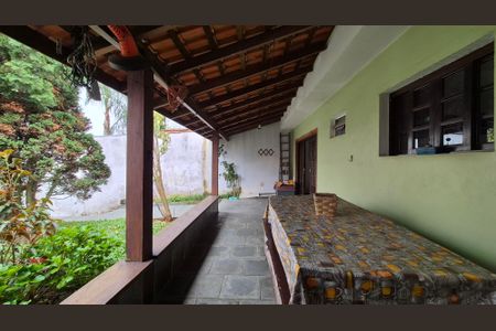 Casa à venda com 240m², 4 quartos e 3 vagasArea de serviço - Fundos