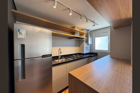 Cozinha de apartamento para alugar com 1 quarto, 43m² em Moinhos de Vento, Porto Alegre