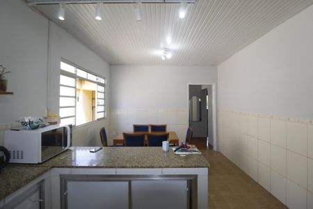 Casa à venda com 153m², 3 quartos e 7 vagasCozinha