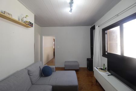 Casa à venda com 153m², 3 quartos e 7 vagasSala