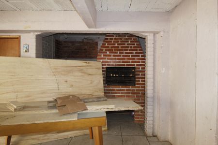 Casa à venda com 153m², 3 quartos e 7 vagasChurrasqueira