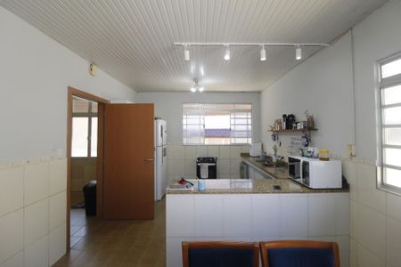 Casa à venda com 153m², 3 quartos e 7 vagasCozinha