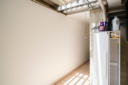 Casa à venda com 180m², 3 quartos e 2 vagasÁrea de serviço