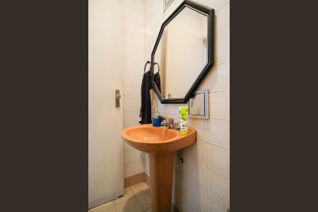 Casa à venda com 180m², 3 quartos e 2 vagasLavabo