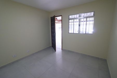 Sala de casa para alugar com 3 quartos, 170m² em Metalúrgicos, Osasco