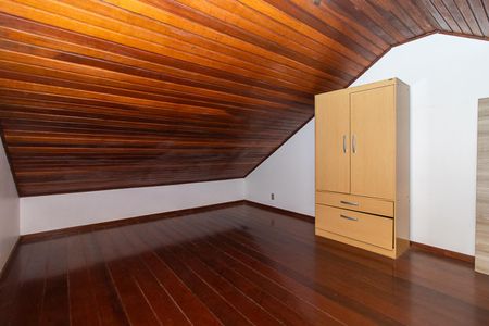 Casa de condomínio à venda com 65m², 1 quarto e 1 vagaQuarto