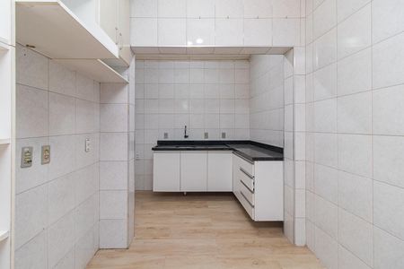 Casa de condomínio à venda com 65m², 1 quarto e 1 vagaCozinha e Área de Serviço
