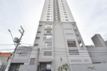 Studio para alugar com 32m², 1 quarto e sem vaga Studio para alugar com 32m², 1 quarto e sem vagaFachada