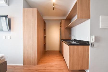 Studio para alugar com 32m², 1 quarto e sem vaga Studio para alugar com 32m², 1 quarto e sem vagaStudio
