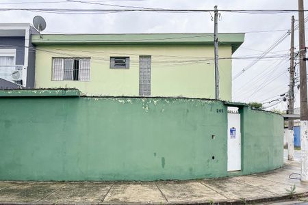 Casa à venda com 122m², 2 quartos e 1 vagaFachada + plaquinha