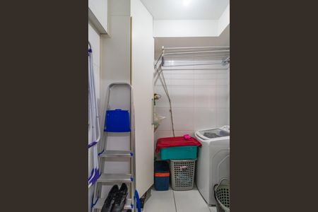 Área de Serviço de apartamento à venda com 2 quartos, 105m² em Jardim Tupanci, Barueri