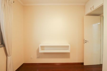 Apartamento à venda com 89m², 3 quartos e 2 vagasQuarto 2