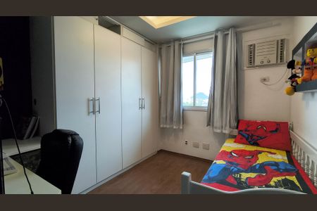 Apartamento à venda com 83m², 3 quartos e 2 vagas Apartamento à venda com 83m², 3 quartos e 2 vagasQuarto