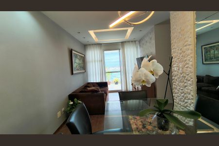 Apartamento à venda com 83m², 3 quartos e 2 vagas Apartamento à venda com 83m², 3 quartos e 2 vagasSala