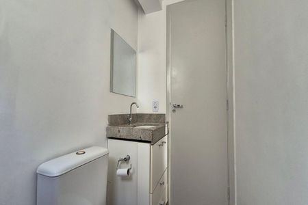 Apartamento para alugar com 44m², 2 quartos e 1 vaga Apartamento para alugar com 44m², 2 quartos e 1 vagaBanheiro