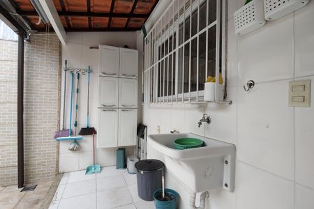 Casa de condomínio à venda com 95m², 2 quartos e 2 vagas Casa de condomínio à venda com 95m², 2 quartos e 2 vagasÁrea de Serviço