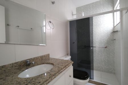 Casa de condomínio à venda com 95m², 2 quartos e 2 vagas Casa de condomínio à venda com 95m², 2 quartos e 2 vagasBanheiro da Suíte 2