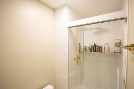 Apartamento à venda com 46m², 2 quartos e 1 vagaBanheiro 1