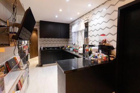 Apartamento à venda com 180m², 3 quartos e 3 vagasCozinha