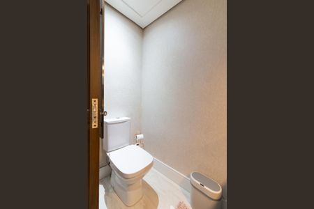 Apartamento à venda com 180m², 3 quartos e 3 vagasLavabo