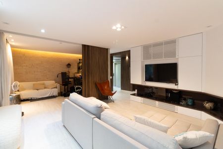 Apartamento à venda com 180m², 3 quartos e 3 vagasSala