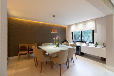 Apartamento à venda com 180m², 3 quartos e 3 vagasSala