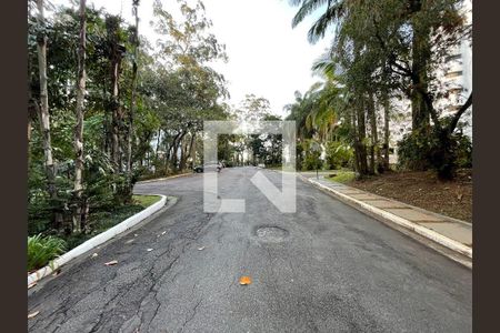 Apartamento à venda com 180m², 3 quartos e 3 vagasCondomínio