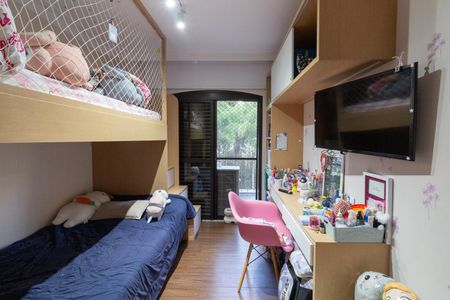 Apartamento à venda com 180m², 3 quartos e 3 vagasQuarto 1