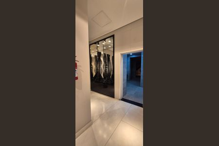 Apartamento à venda com 81m², 3 quartos e 2 vagas Apartamento à venda com 81m², 3 quartos e 2 vagasCorredor