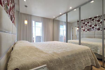 Apartamento à venda com 234m², 4 quartos e 3 vagas Apartamento à venda com 234m², 4 quartos e 3 vagasSuíte