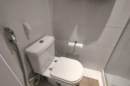 Apartamento à venda com 234m², 4 quartos e 3 vagas Apartamento à venda com 234m², 4 quartos e 3 vagasBanheiro Social
