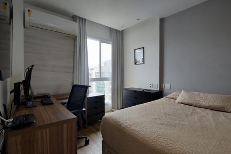 Apartamento à venda com 234m², 4 quartos e 3 vagas Apartamento à venda com 234m², 4 quartos e 3 vagasSuíte