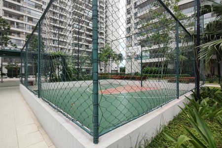 Apartamento à venda com 234m², 4 quartos e 3 vagas Apartamento à venda com 234m², 4 quartos e 3 vagasQuadra Esportiva