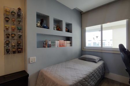 Apartamento à venda com 234m², 4 quartos e 3 vagas Apartamento à venda com 234m², 4 quartos e 3 vagasQuarto 2