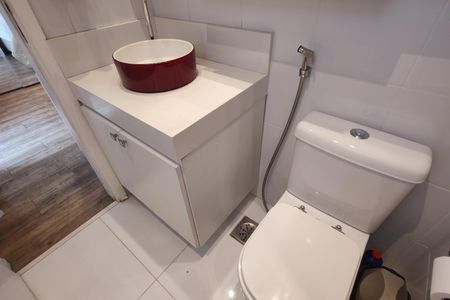 Apartamento à venda com 234m², 4 quartos e 3 vagas Apartamento à venda com 234m², 4 quartos e 3 vagasBanheiro da Suíte 2