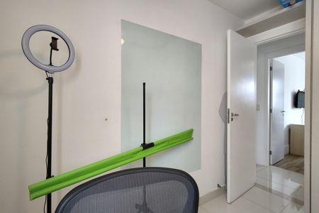 Apartamento à venda com 234m², 4 quartos e 3 vagas Apartamento à venda com 234m², 4 quartos e 3 vagasQuarto