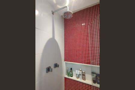 Apartamento à venda com 234m², 4 quartos e 3 vagasBanheiro da Suíte 2